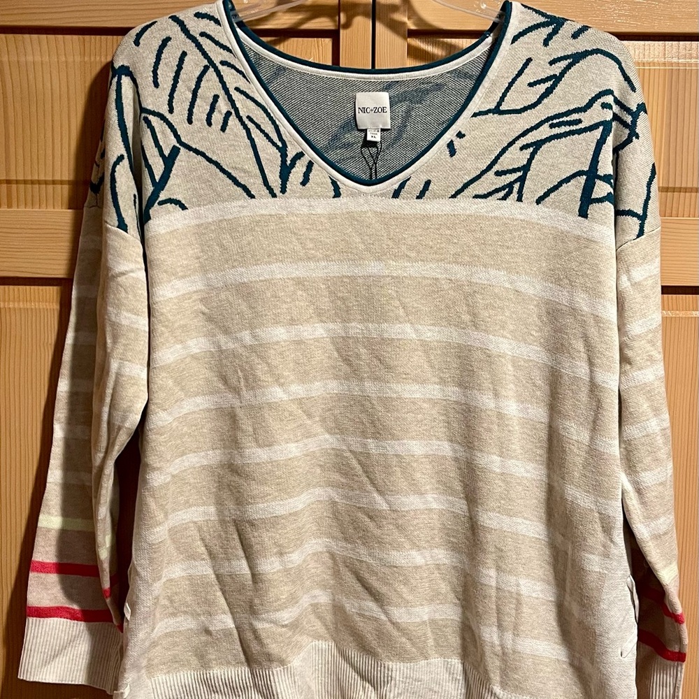NIC+ZOE V-Neck Sweater in Beige and Teal New w/o tags